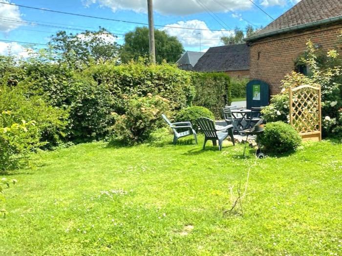 Studio Bienvenue Du Cote De Chez Nous Avec Jardin Privatif Wignehies Eksteriør bilde